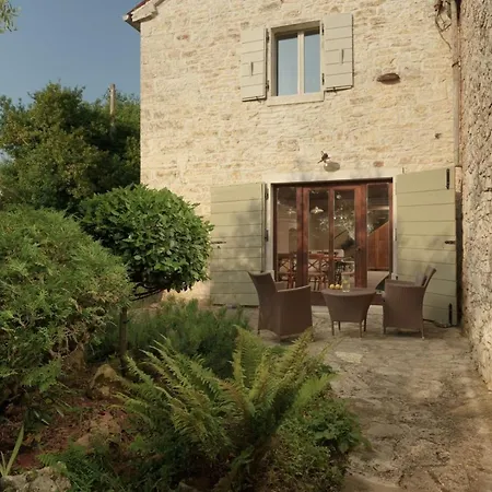 Casa Nina