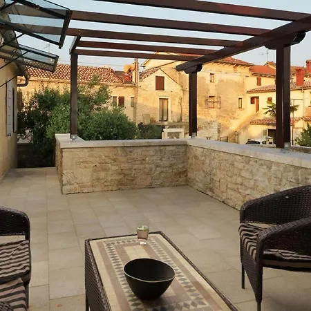 ヴィラ Casa Nina *